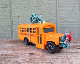 School Bus with Christmas Tree and Wreath- Plastic Tonka School Bus 5 1/2"