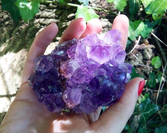 Free Shipping - Gemmy Amethyst Crystal Cluster Bed (with stand), Healing Crystals and Stones