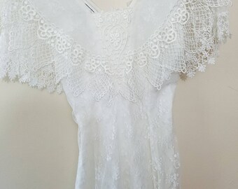 Vintage Wedding Dress // Vintage White Lace Dress // Vintage Lace Maxi Dress