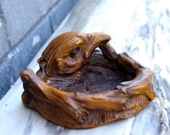 Ashtray Vintage wood Ashtray Cigarette Ash tray mid century eagle Ashtray dresser dish Ashtray Collectibles Retro Ashtray Antique Ashtray