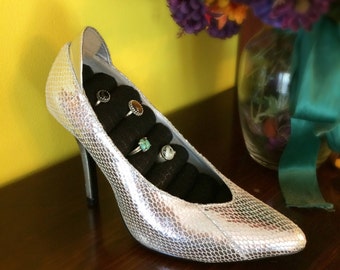 Silver Shoe Ring Display // Ring Holder // Jewelry Display // Engagement Gift // Anniversary Gift // Ring Dish // Jewelry Storage