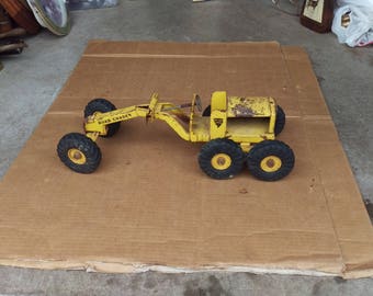 nylint construction toys