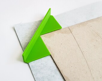 3D-Printed Corner Cutting Tool for Bookbinding