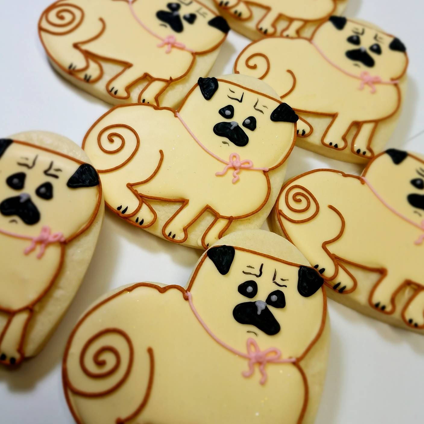 Pug cookiesroyal icing sugar cookies puppy cookie dog