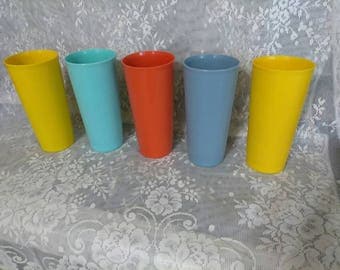 Tupperware #1348 Tumblers 16ounces. PreOwned. EXCELLENT CONDITION