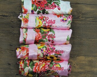 WEDDING SEASON SALE! Bridesmaid Robe, Floral Robe, Personalize Robe, Bridal Party Robe, Wedding Shower Robe, Set of 1,2,3,4,5,6,7,8,9,10