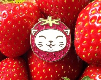 Cat enamel pin, enamel pin, lapel pin, strawberry enamel pin, cat gifts, cat brooch, cute enamel pins, white cat pin, cat pin, cats