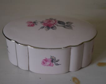 Pink porcelain trinket box