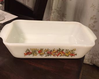 Anchor Hocking Fire king casserole dish