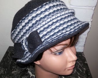 "Cloche" boiled wool and knit hat