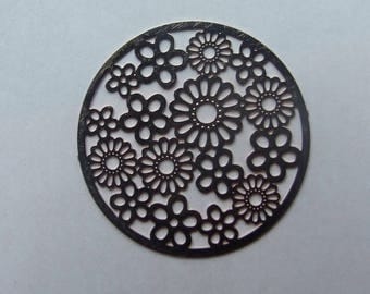 31 mm flower copper filigree disc