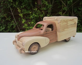 Wooden miniature of a Peugeot 203 pick-up iroko/Maple 1/24 scale.