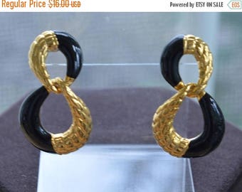 ON SALE Black Enamel, Gold tone Door knocker Pierced Earrings, Vintage (C16)