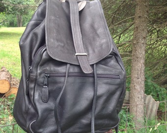 Vintage Leather Backpack / Black Leather Backpack / Shoulder Bag / Travel Bag / Kenneth Cole Backpack