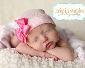 First Bow Newborn Hospital Hat (newborn girl hat, newborn beanie, newborn hospital hat with bow, first bow)