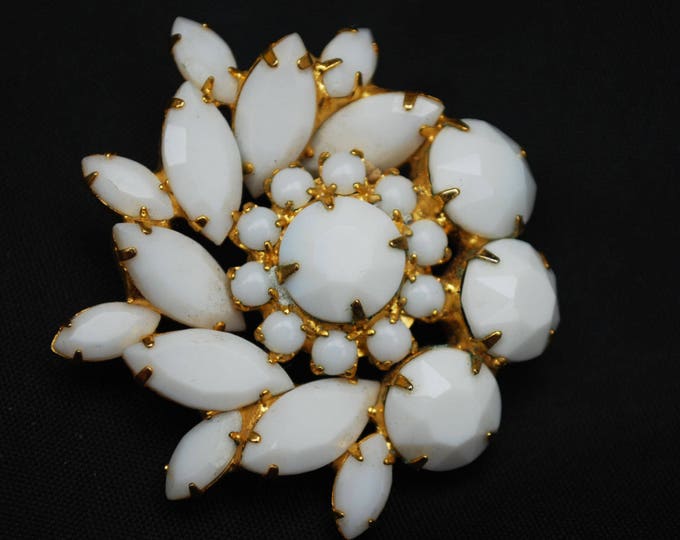 White Milk Glass Flower Brooch - Atomic - Snow flake Pin - Juliana style