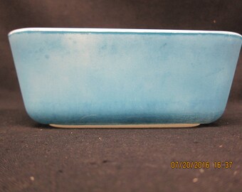 Vintage Pyrex Blue Refrigerator/Cooking Dish