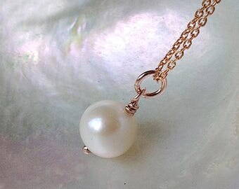 Rose gold pearl necklace, Single pearl pendant, Dainty freshwater pearl necklace, Solitaire pearl necklace,