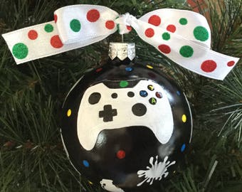 Handmade hand painted ornaments  and by GingerspiceStudio 