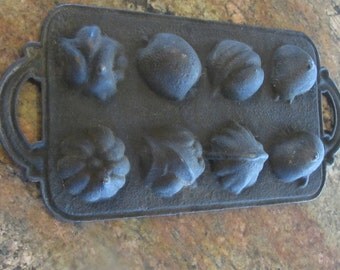 Muffin Pan Cast Iron John Wright Autumn Harvest Vintage Fruit