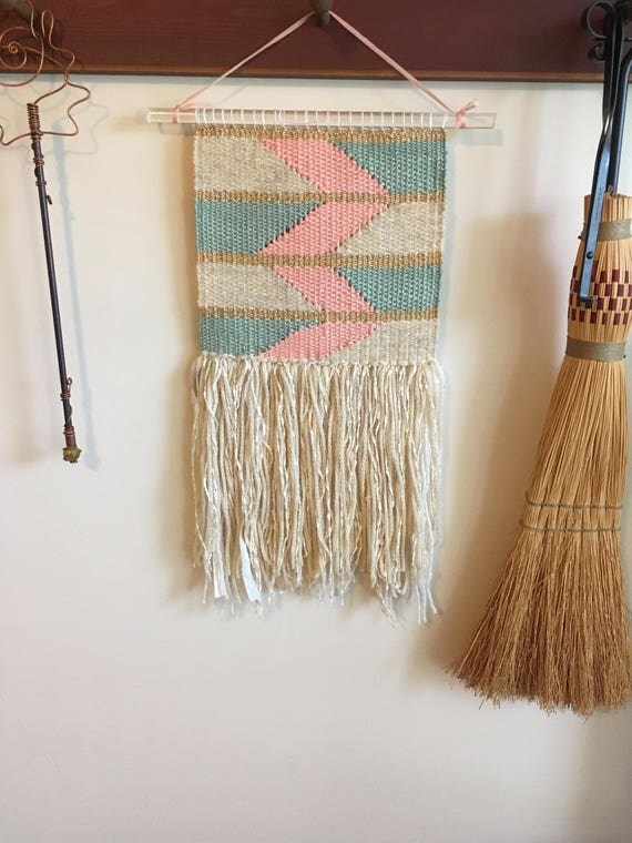 Geometric Handmade/Handwoven Wall Hanging Decor Woven Wall