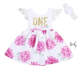 1st birthday girl outfit, first birthday dress, pink and gold outfit, gold glitter ONE, 1st birthday tutu, smash the cake, floral dress