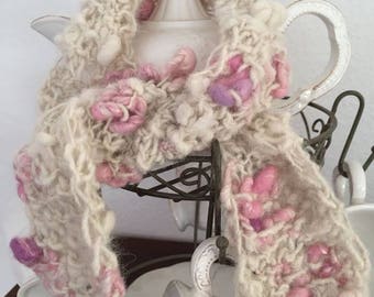 ArtYarn Mädchenschal "Unicorn fart" alpaca, hangesponnen and hand-knitted