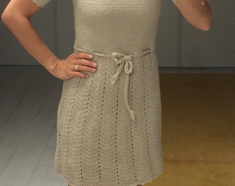 FRENCH CROCHET DRESS, laine, size 8, vintage, beige, hand made