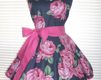 Fifties Style Sweetheart Retro Apron Jumbo Roses on a Gray Background Circular Flirty Skirt Large Pocket