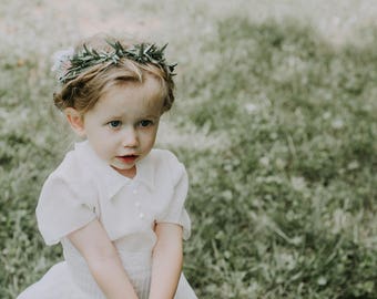 Flower girl crown, White flower crown, greenery girl crown, rose floral wreath, Toddler Photo Prop, Photography prop, Little girl headband