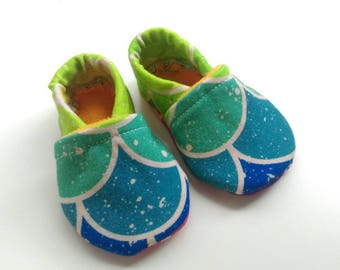 Baby shoes. 0-3 months. Hand made by RackenzieZ.