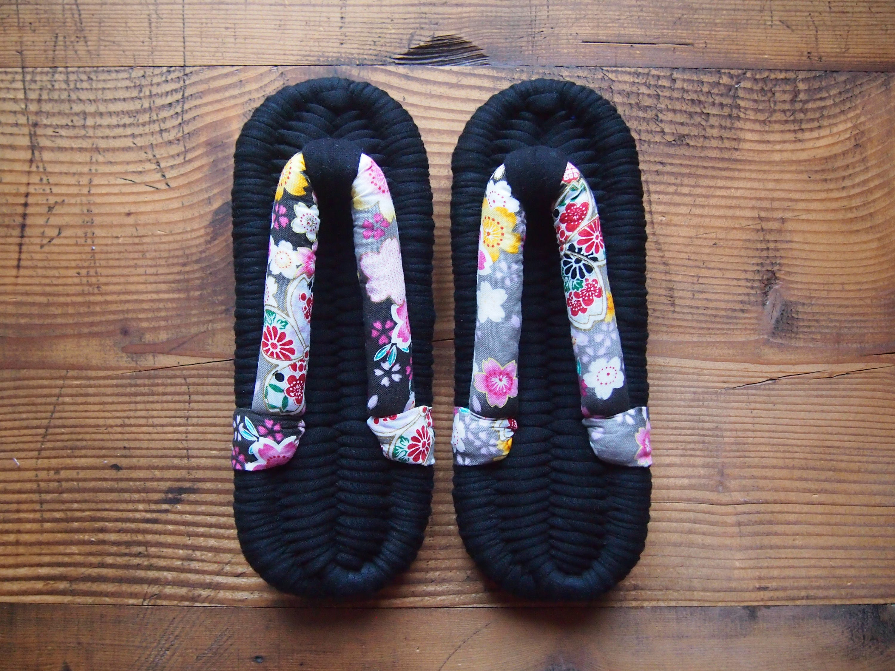 Nunozôri Black slippers Women slippers Japanese slippers
