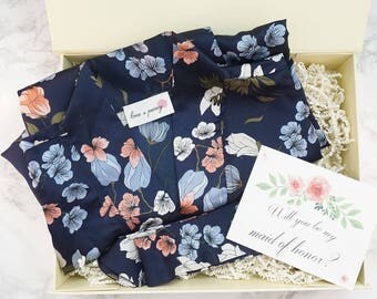 Floral Bridesmaid Robes for getting ready / Bridal Kimono Robes with Gift Box / Bridal Party Gifts / Bridal Shower Gift / Maid of Honor Gift