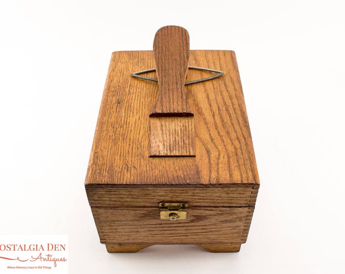 Vintage Shoe Shine Box | Griffin Shinemaster Kit | Finger Jointed Oak Chest