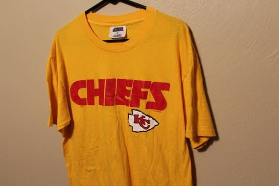 Vintage Kansas City Chiefs shirt // Chiefs tshirt // Chiefs