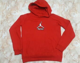 Supreme Air Jordan Red sweatshirt Hoodie Missing tag embroidery blok logo size fit L / streetwear fashionstreet fashion style skate brands