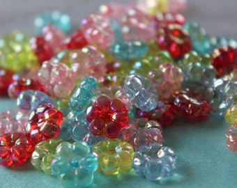 10 x acrylic flowers Mix shape beads