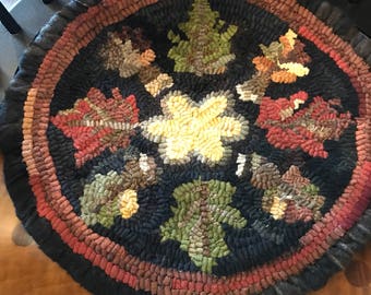 Fall leaves primitive mat