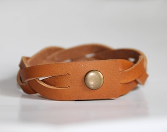 Plaited leather bracelet
