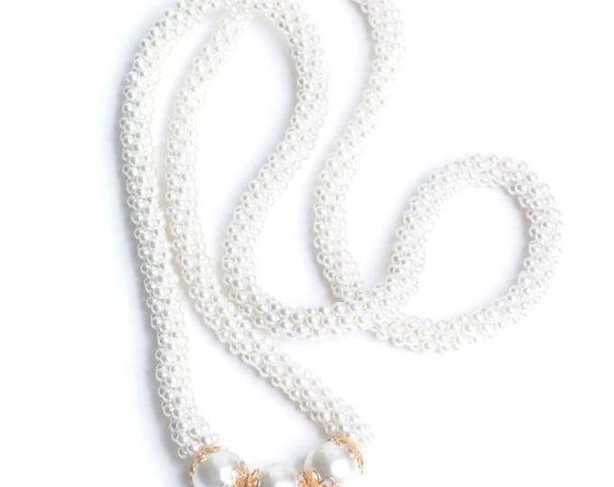 Faux Pearl Woven Necklace Long Flapper Style Gold Tone Accents