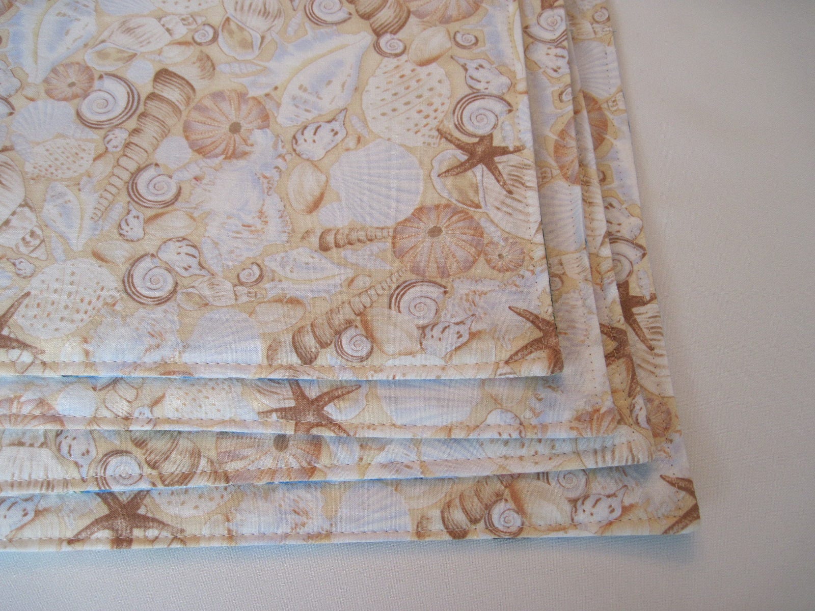 Seashell Placemats Reversible Set of 46 Placemats Beige