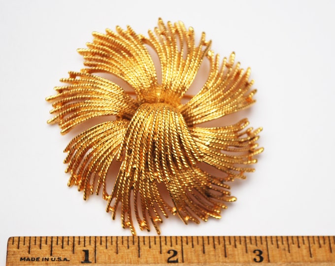 Large Monet Gold Brooch - Swirl strand - Circle round Domed - Yellow gold - Mid Century - signed jewelry Pin