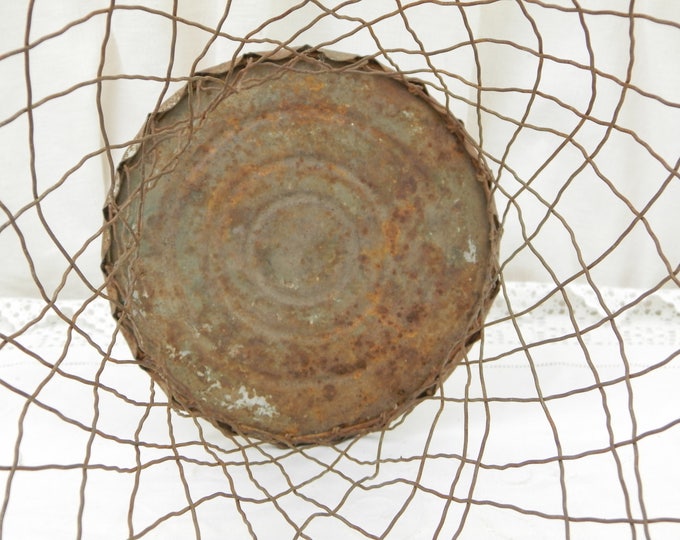 Vintage French Wire Waste Paper Basket, Traditional Office Garbage Trash Can, Retro Metal Rubbish Bin, Industrial Wire Ware from France Vintage French Wire Waste Paper Basket, Traditional Office Garbage Trash Can, Retro Metal Rubbish Bin, Industrial Wire Ware from France