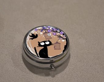 * tooth box small * pill box or other use!