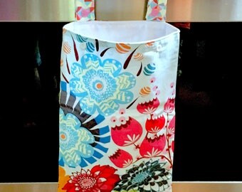 Hanging Kitchen Wet Bag - Laundry Bag - Unpaper Towel Bag - Car Trash Bag - Summer Totem