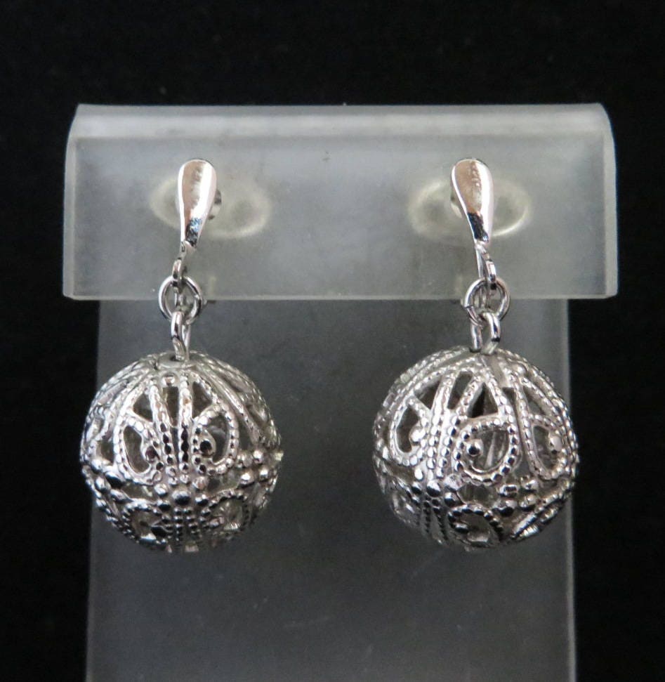 Trifari Filigree Earrings Vintage Dangling Ball Earrings