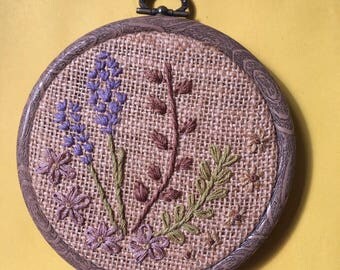 Floral botanical embroidery hoop art 4"