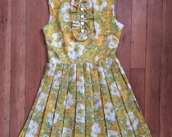 vintage 1960s floral dress // 60s floral day dress