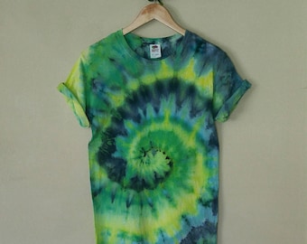 Tie Dye Shirt/ Tie Dye Tee/ Spiral/ Green and Blue/ Hippy Top/ Boho Tee/ Hipster Shirt/ Fesival Wear/ Small Adult