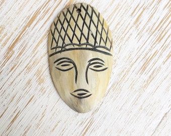 Carved Wood Face Pendant 50mm x 30mm / 1pc, Tribal Face Pendant, Necklace Findings, Face Mask Bead, Head Pendants, African Pendant (B0008)
